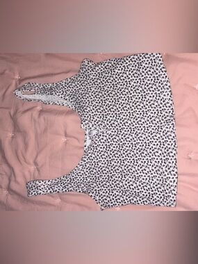 Floral Print White & Black Scoop Neck Tank Top